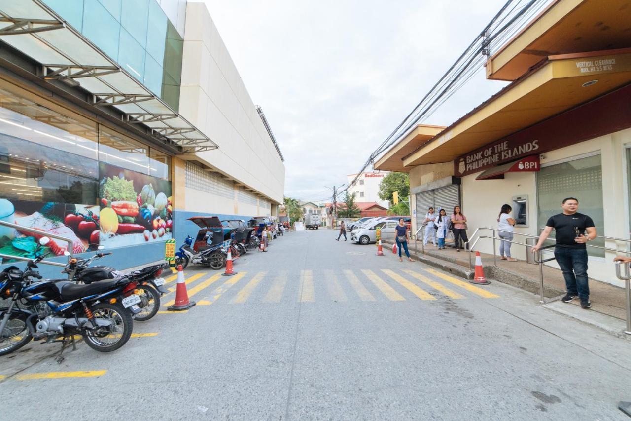 Hotel Reddoorz @ Q Abeto Street Mandurriao Iloilo Esterno foto